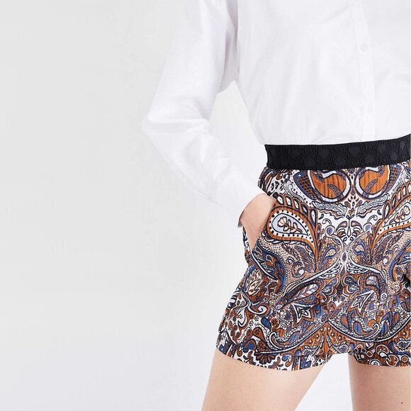NWOT Maje floral paisley jacquard wrap overlay shorts, XS - Picture 5 of 9